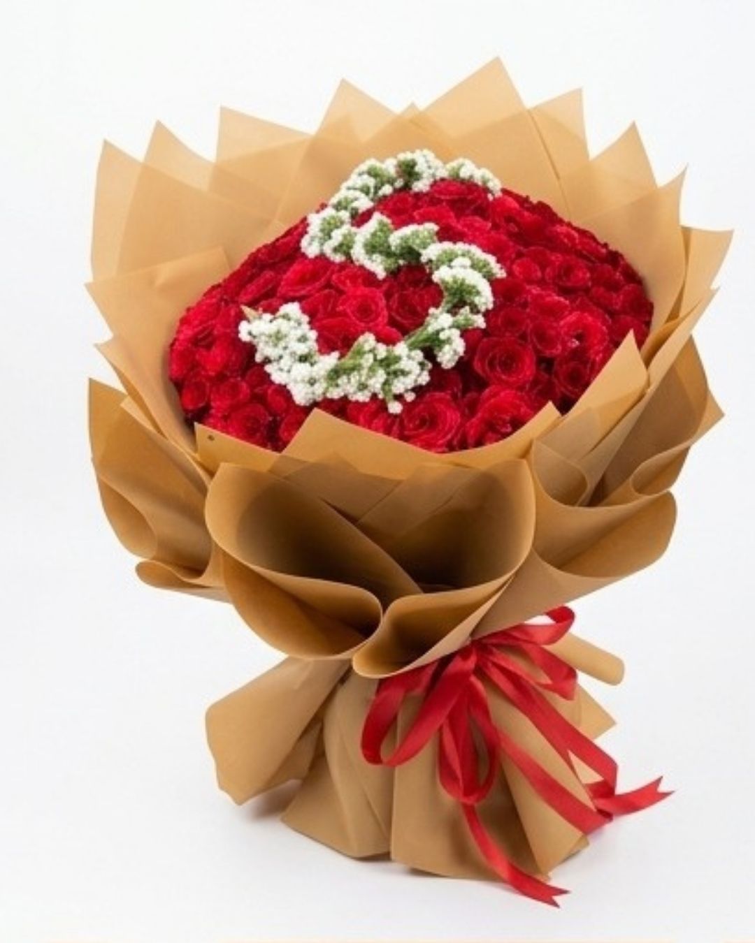 Custom Letter Red Rose & Baby's Breath Luxury Bouquet detail 2