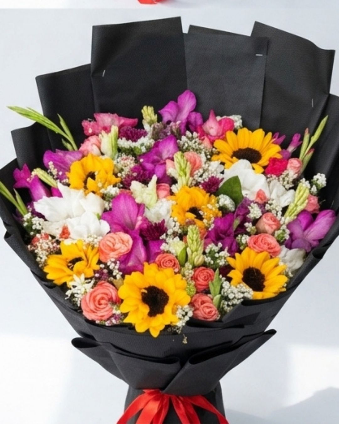 Vivid Symphony Mixed Sunflower & Rose Luxury Bouquet detail 3