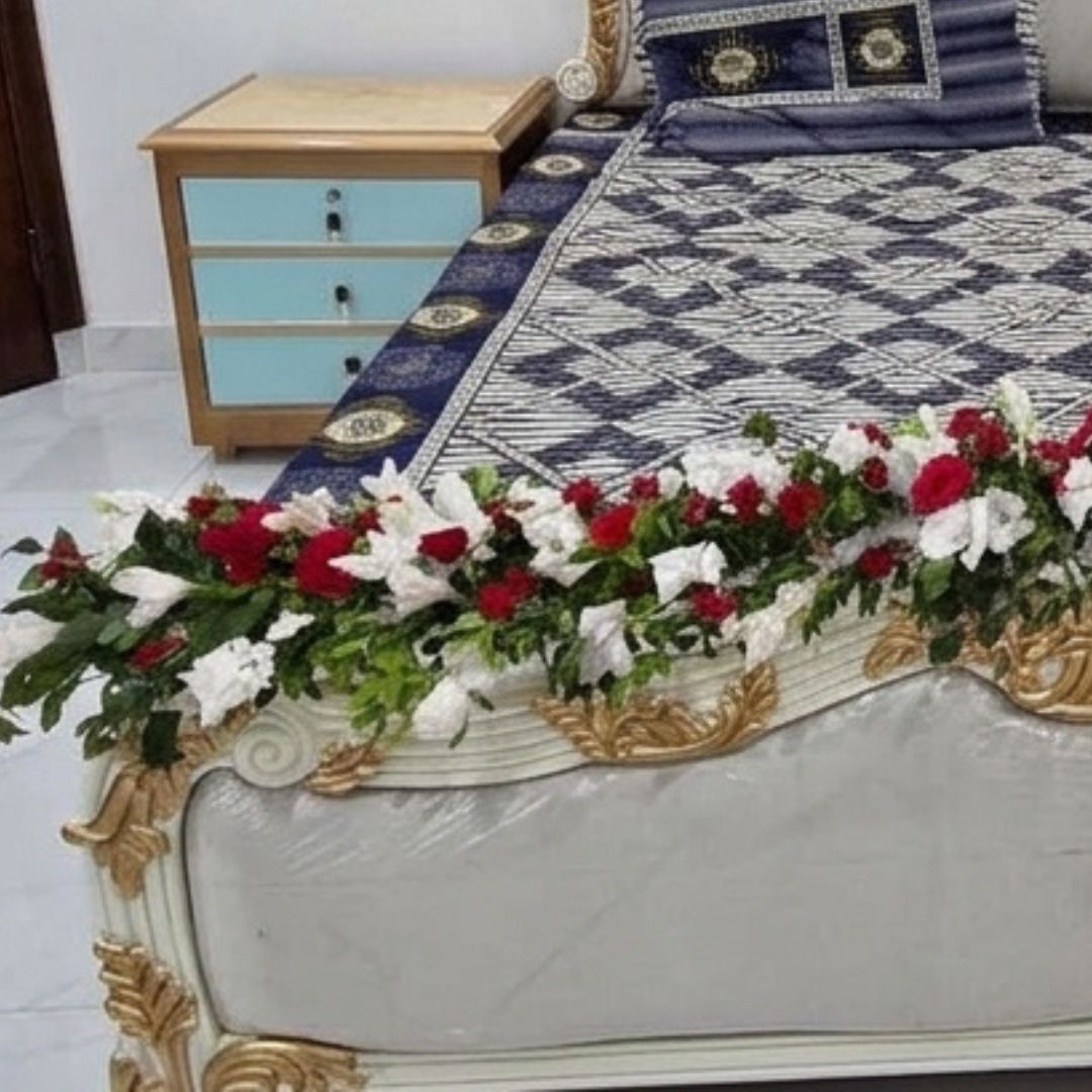 Luxury Fresh & Artificial Flower Bridal Bed Decor | Masehri Decoration Set