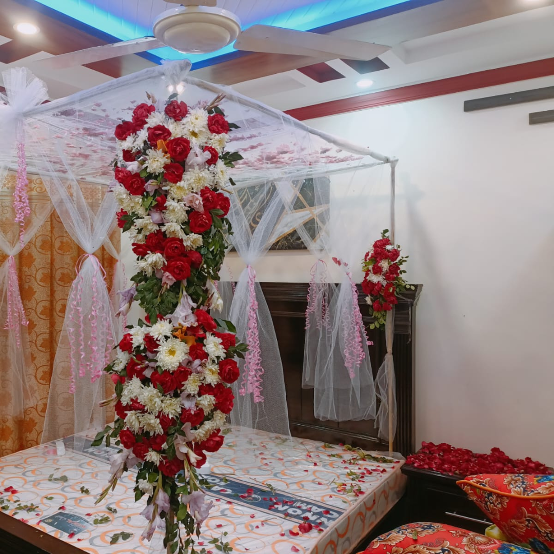 Luxury Masheri Wedding Bed Decoration - Choice of Fresh & Artificial Flowers