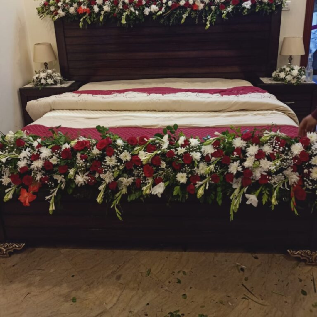 Luxury Fresh & Artificial Floral Wedding Bed Decoration (Masheri Design)
