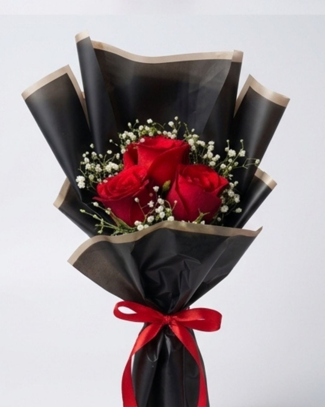 Trio of Love 3 Red Rose Minimalist Bouquet detail 4