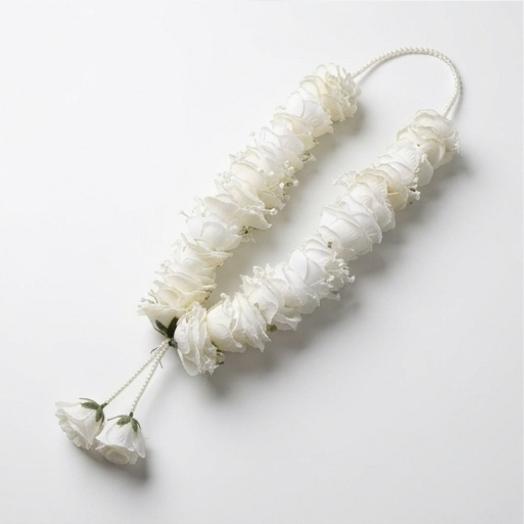 Classic Ivory White Rose Garland detail 3