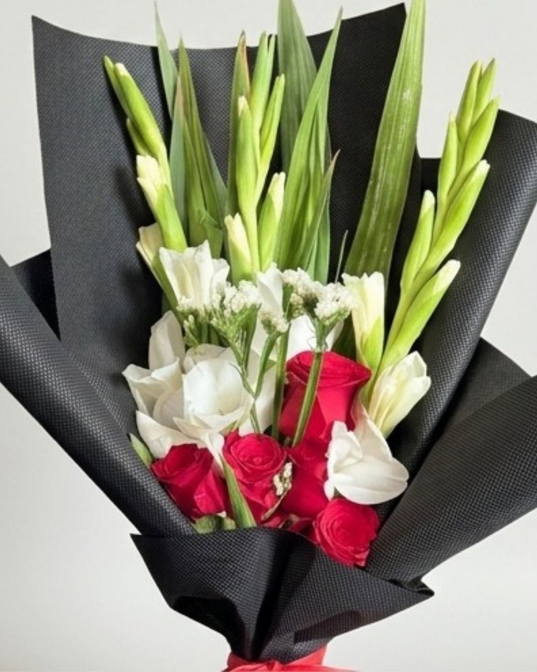 Dramatic Red & White Elegance Bouquet in Black Wrap detail 3
