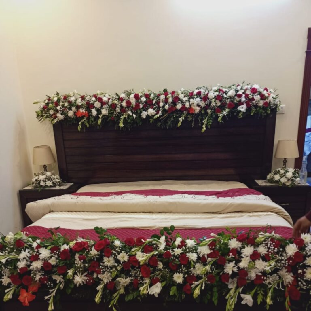 Luxury Fresh & Artificial Floral Wedding Bed Decoration (Masheri Design)