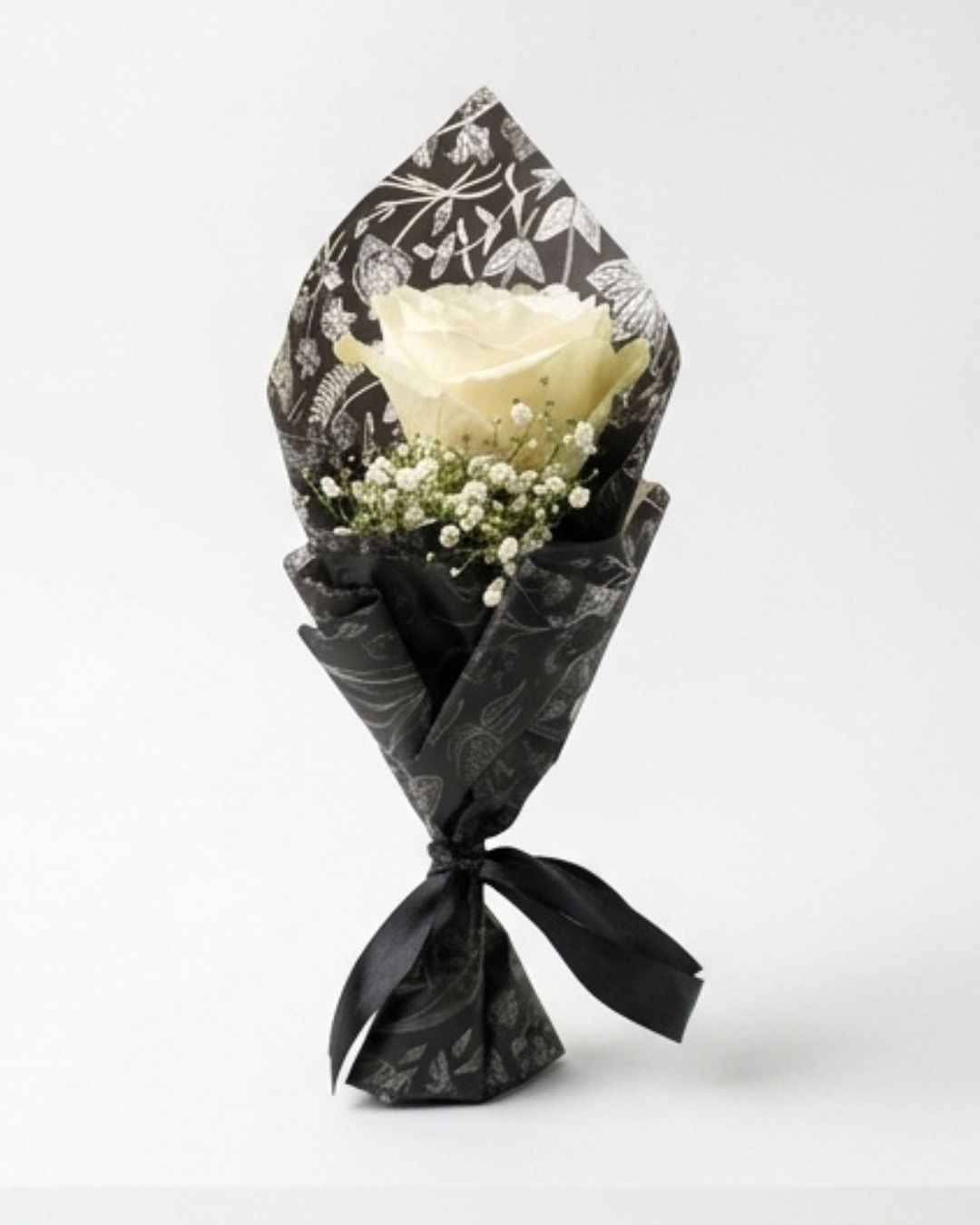 Monochrome Ivory Single White Rose Luxury Mini Bouquet — Fresh Flowers by Aligoraya Flowers Market, Lahore
