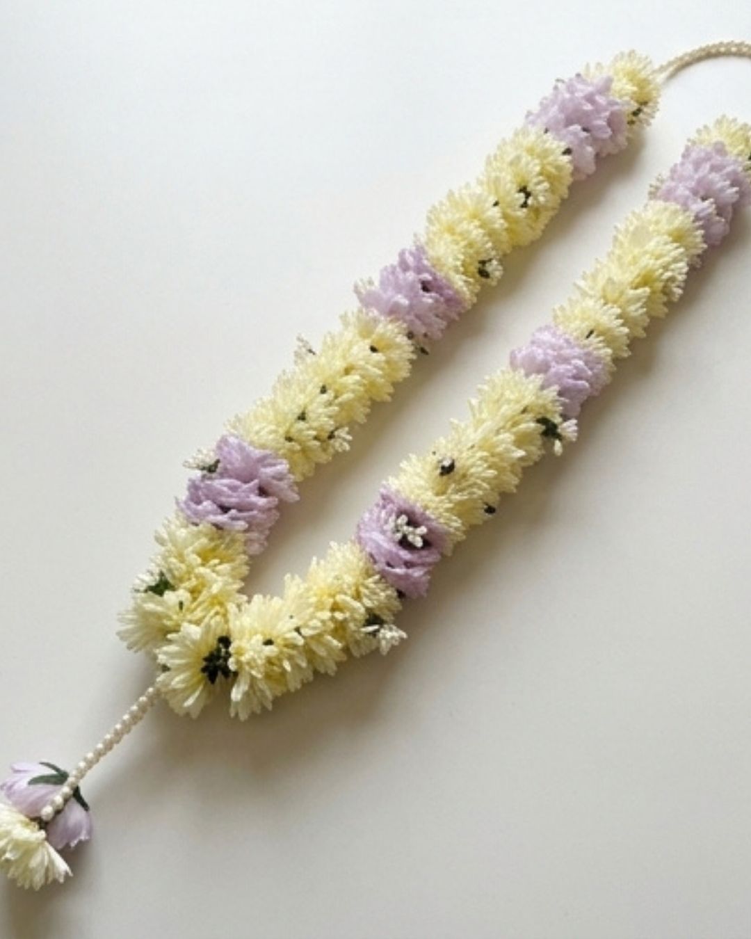 Pastel Yellow & Lilac Traditional Wedding Mala detail 2