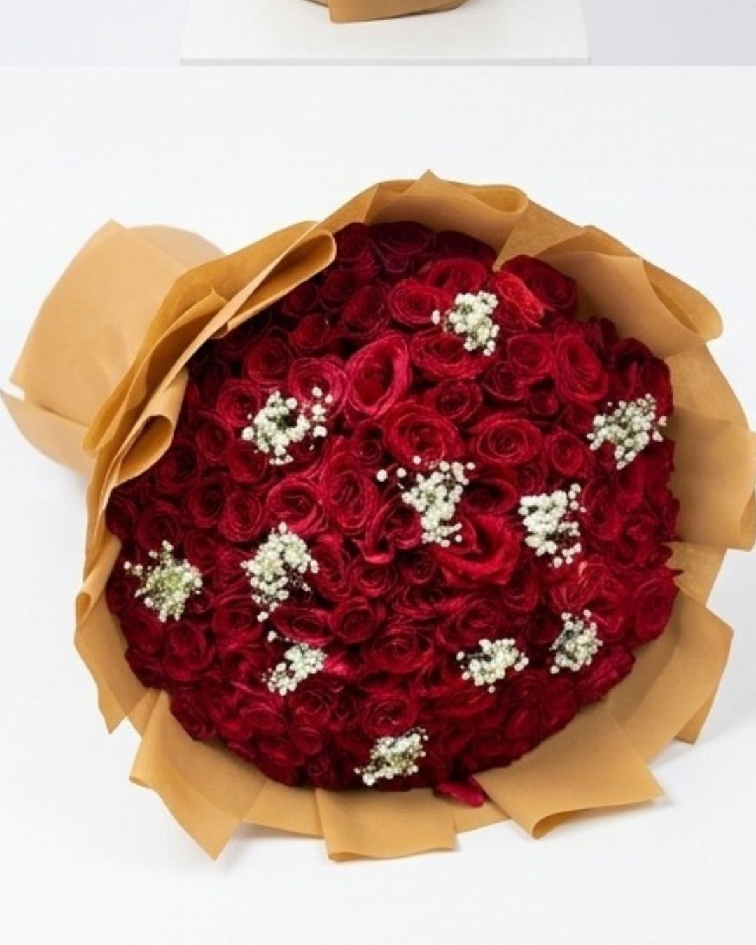 Rustic Charm 100 Red Rose & Baby's Breath Luxury Bouquet detail 3