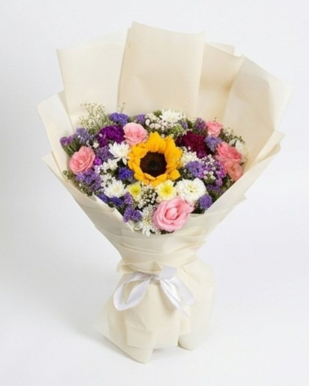 Sunshine & Serenade Mixed Bouquet detail 4